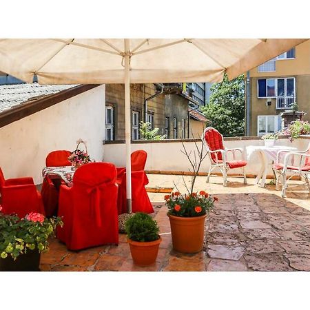Apartments And Rooms Fonty Sarajevo Bagian luar foto